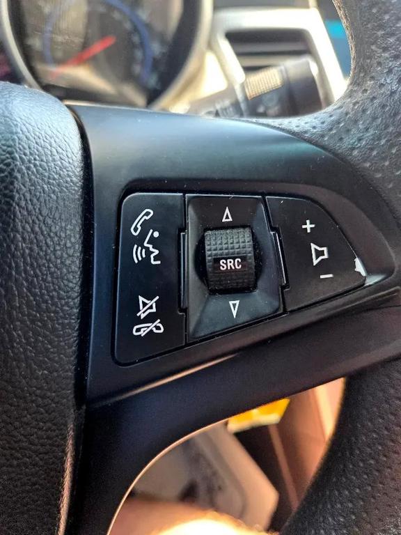 used 2015 Chevrolet Cruze car, priced at $4,995