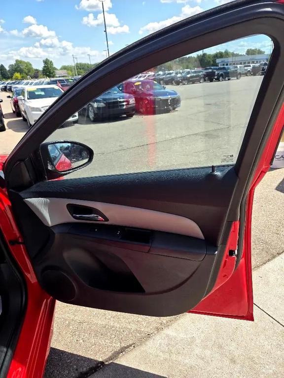used 2015 Chevrolet Cruze car, priced at $4,995