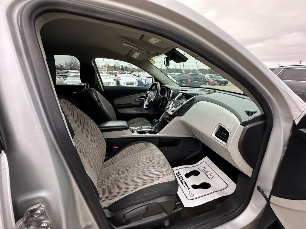 used 2016 Chevrolet Equinox car, priced at $3,295