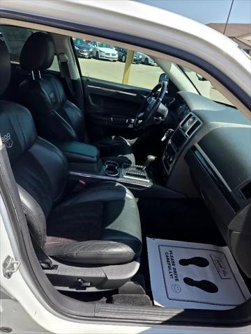 used 2010 Chrysler 300 car, priced at $5,995