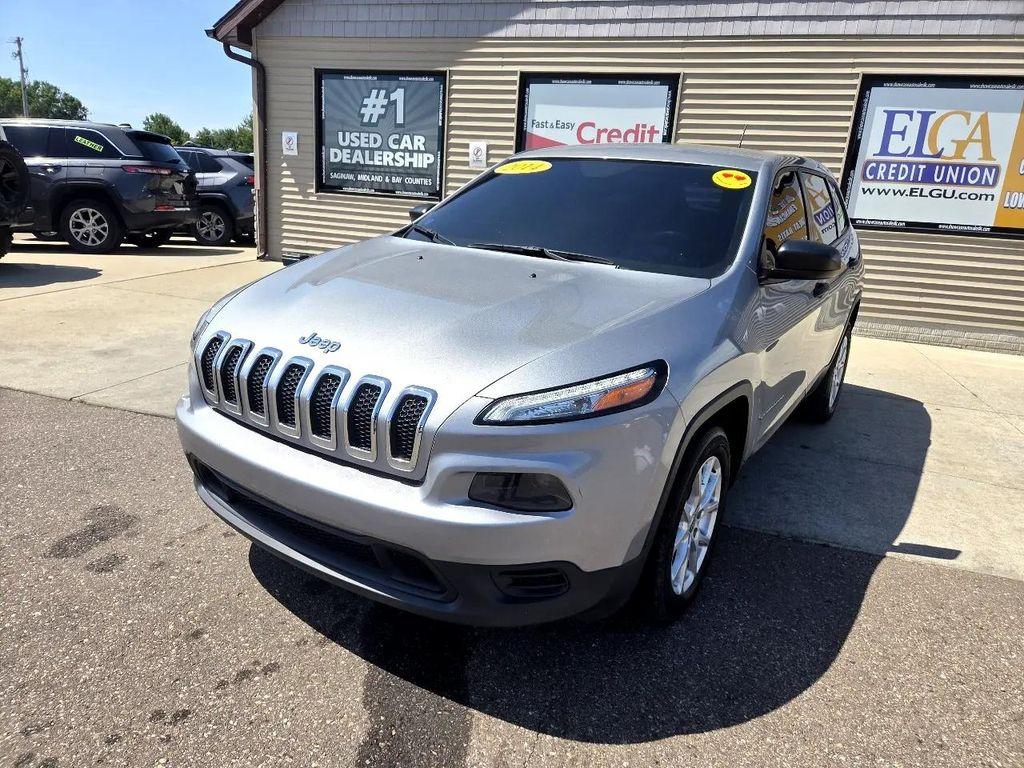 used 2014 Jeep Cherokee car, priced at $5,495