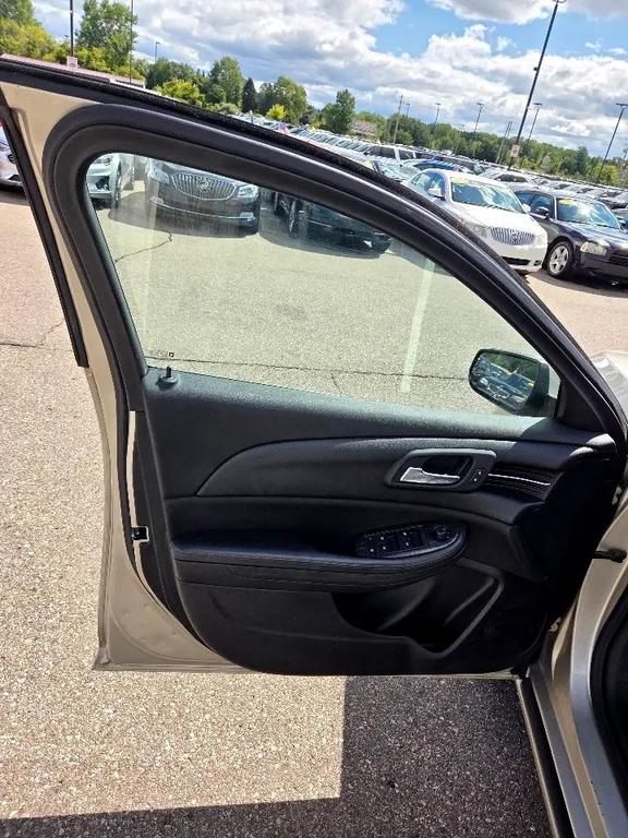 used 2015 Chevrolet Malibu car, priced at $5,495