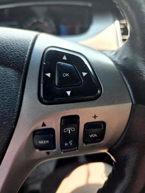 used 2013 Ford Taurus car, priced at $4,995