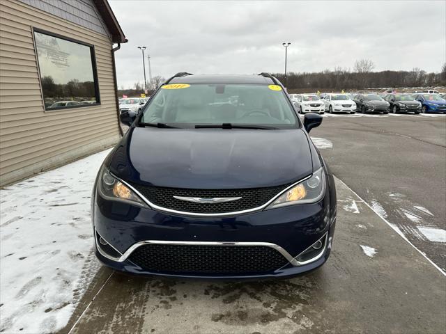 used 2017 Chrysler Pacifica car, priced at $9,995