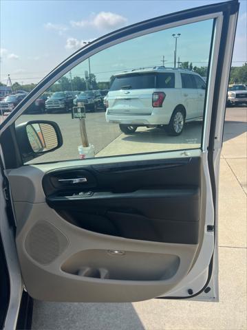 used 2014 Dodge Grand Caravan car, priced at $3,995