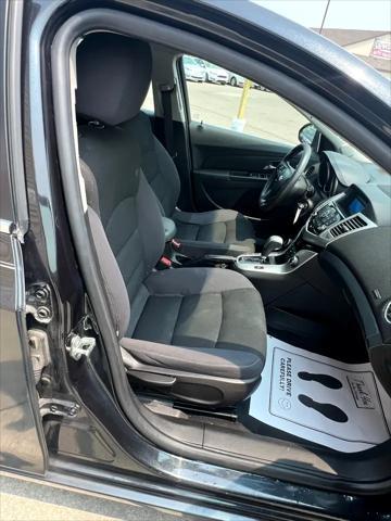 used 2016 Chevrolet Cruze Limited car, priced at $5,495