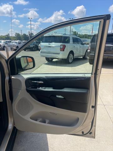 used 2015 Dodge Grand Caravan car, priced at $5,495