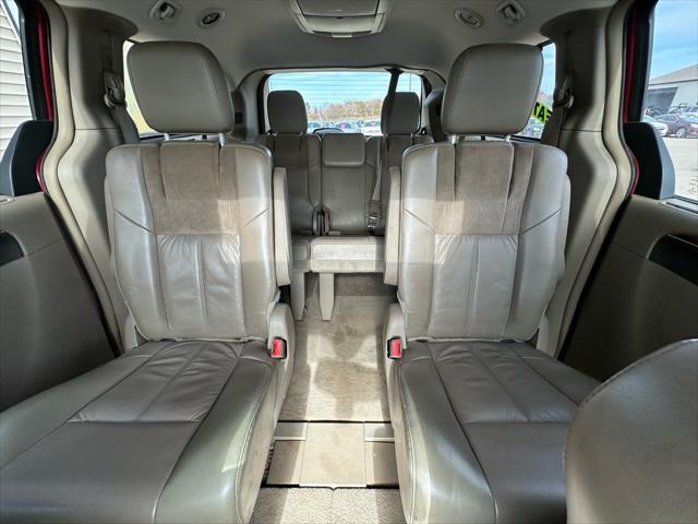 used 2014 Chrysler Town & Country car, priced at $4,995