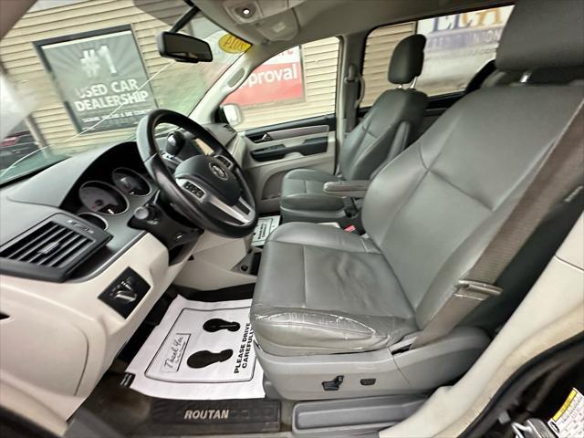 used 2014 Volkswagen Routan car, priced at $5,495