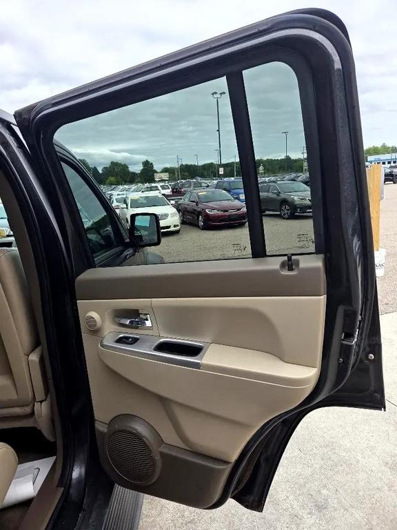used 2010 Jeep Liberty car, priced at $4,995