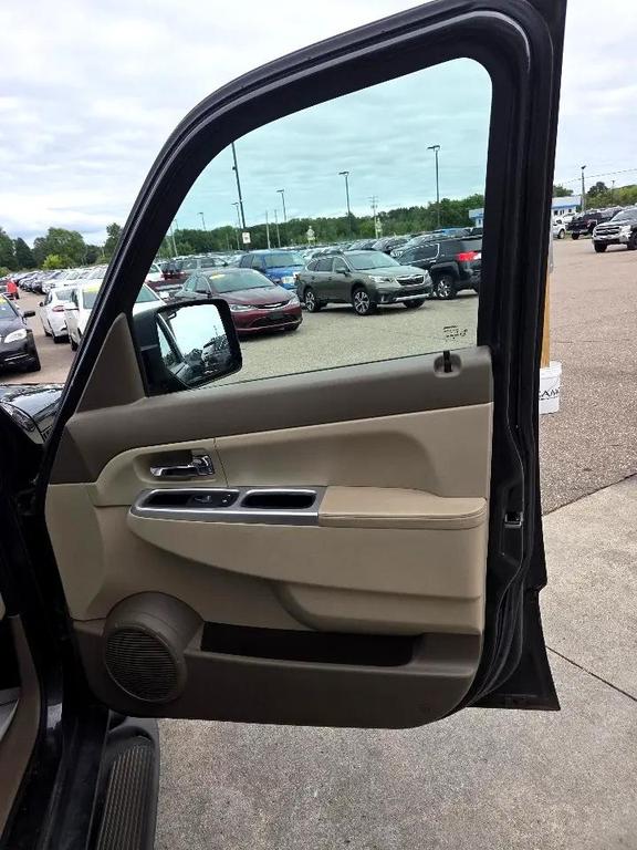 used 2010 Jeep Liberty car, priced at $4,995