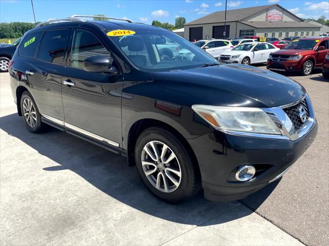 used 2014 Nissan Pathfinder car, priced at $5,495