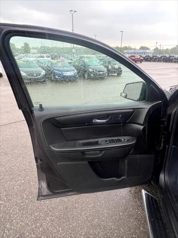 used 2015 GMC Acadia car