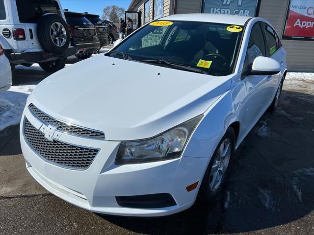 used 2013 Chevrolet Cruze car, priced at $4,995