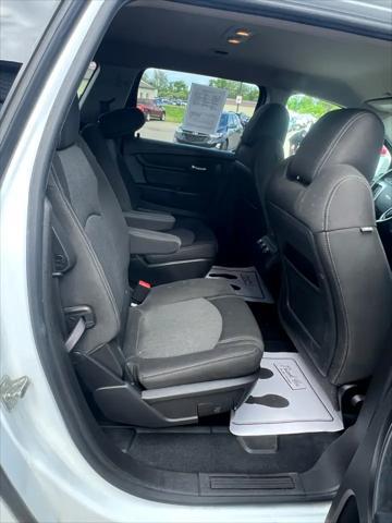 used 2016 Chevrolet Traverse car, priced at $4,995