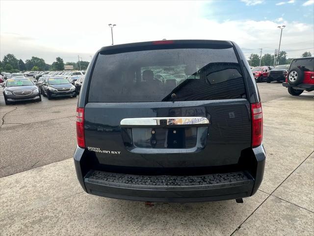used 2008 Dodge Grand Caravan car, priced at $2,995
