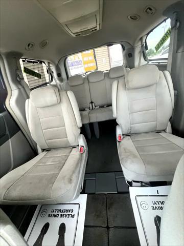 used 2008 Dodge Grand Caravan car, priced at $2,995