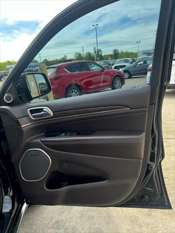 used 2017 Jeep Grand Cherokee car, priced at $11,995