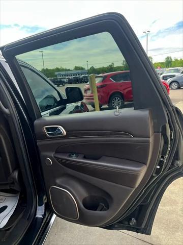 used 2017 Jeep Grand Cherokee car, priced at $11,995
