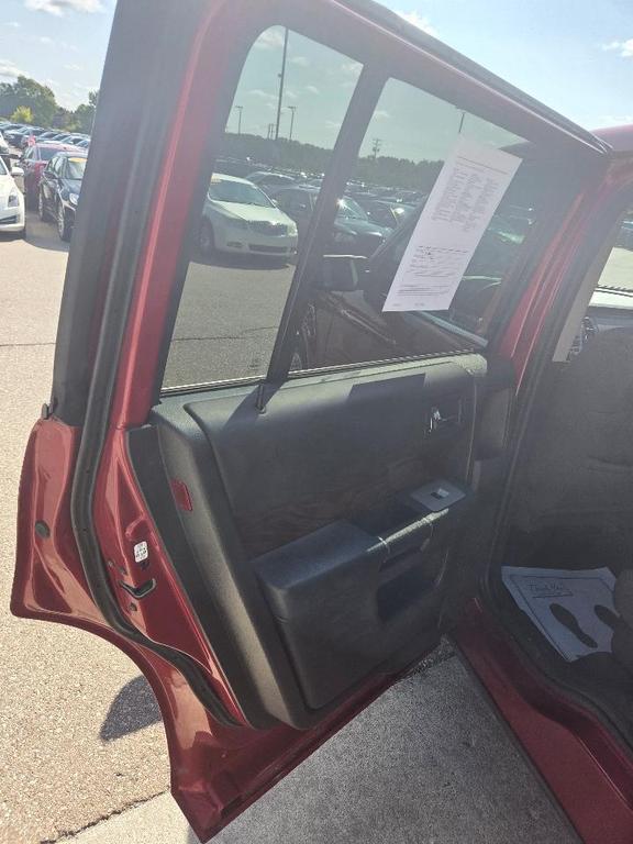used 2009 Ford Flex car, priced at $3,995