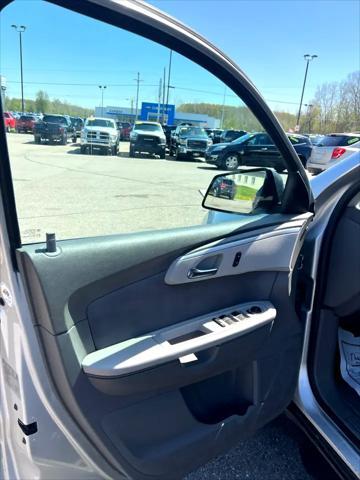 used 2011 Chevrolet Traverse car, priced at $3,995