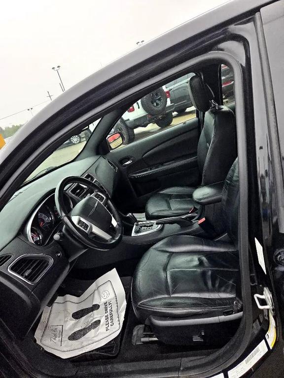 used 2012 Chrysler 200 car, priced at $3,795