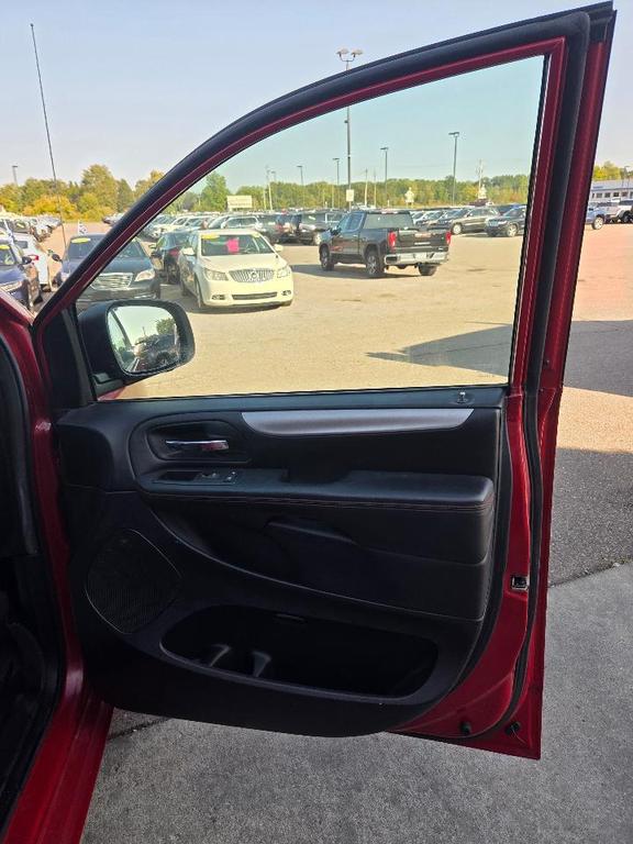 used 2013 Dodge Grand Caravan car, priced at $4,995