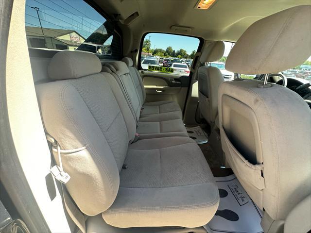 used 2008 Chevrolet Avalanche car, priced at $3,495