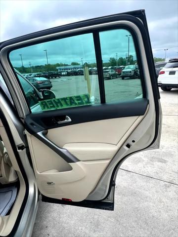 used 2009 Volkswagen Tiguan car, priced at $5,495