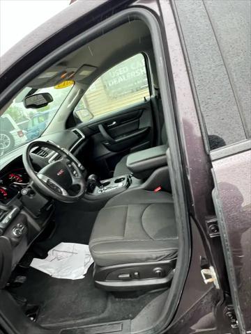 used 2015 GMC Acadia car, priced at $5,995