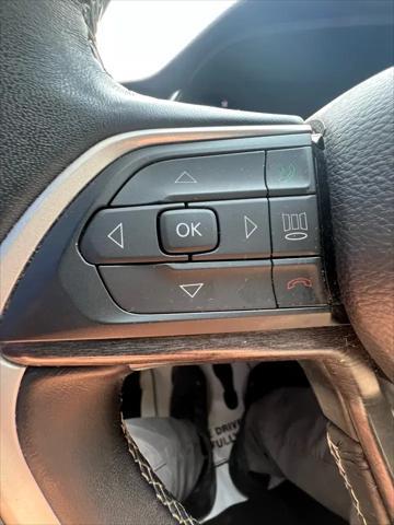 used 2022 Jeep Grand Cherokee car, priced at $24,995