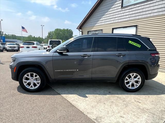 used 2022 Jeep Grand Cherokee car, priced at $24,995
