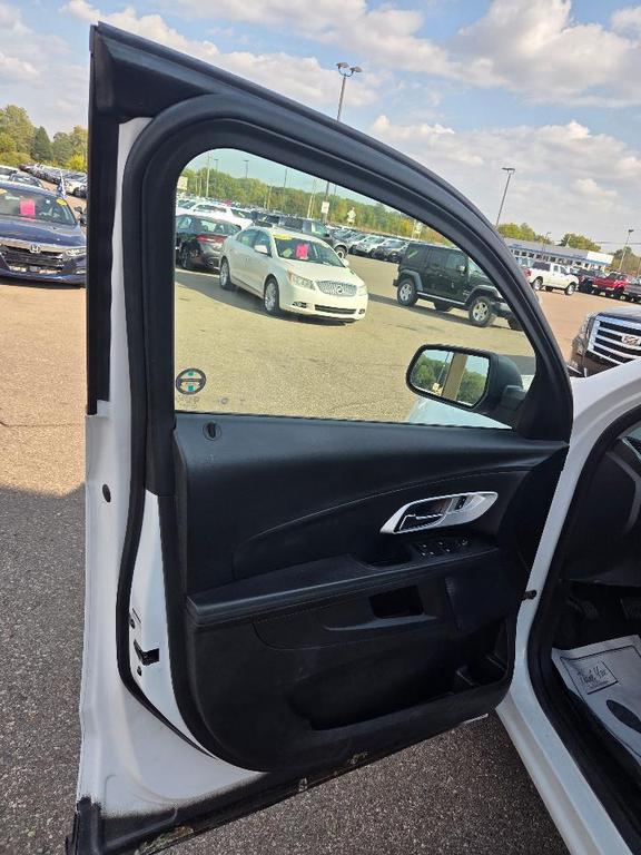 used 2016 Chevrolet Equinox car, priced at $6,995