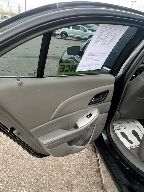 used 2015 Chevrolet Malibu car, priced at $3,995