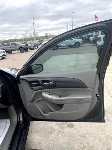 used 2015 Chevrolet Malibu car, priced at $5,495