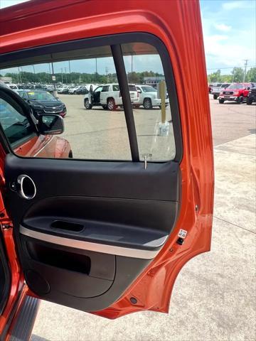 used 2007 Chevrolet HHR car, priced at $3,995