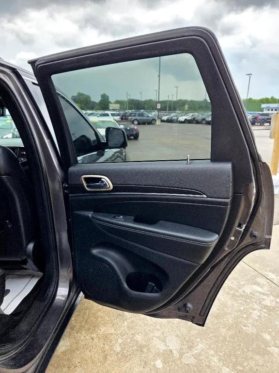 used 2014 Jeep Grand Cherokee car, priced at $8,995