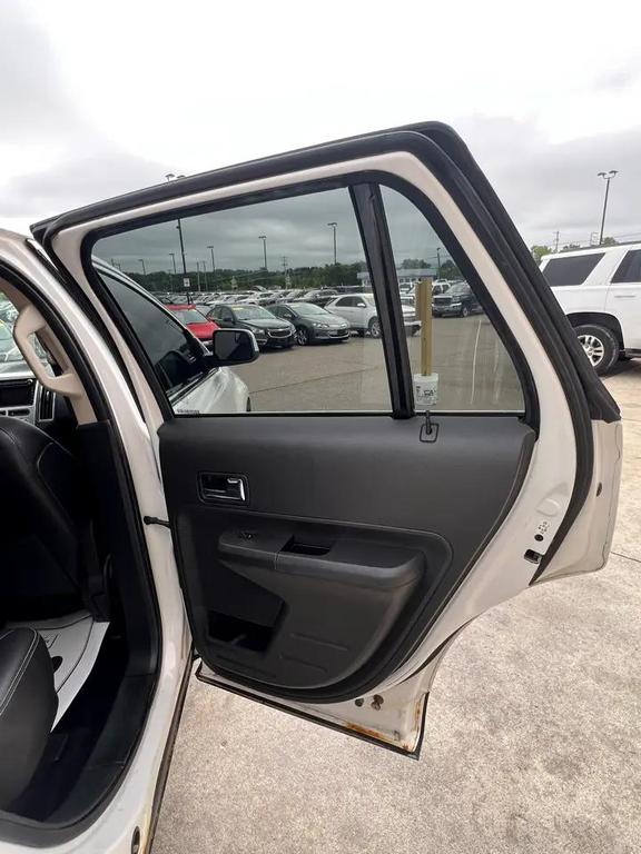 used 2010 Ford Edge car, priced at $2,795