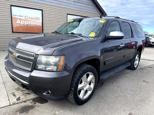 used 2011 Chevrolet Suburban car, priced at $5,995