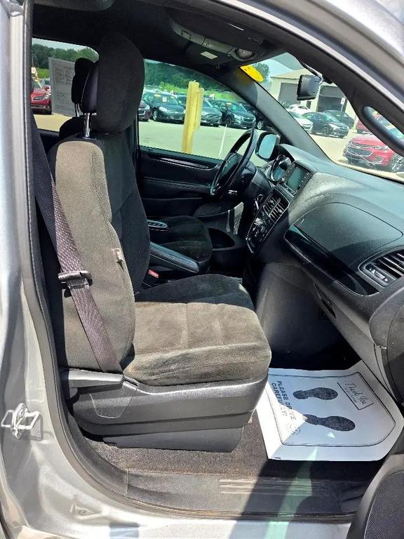 used 2015 Dodge Grand Caravan car, priced at $4,495