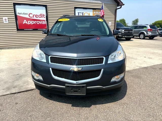 used 2012 Chevrolet Traverse car, priced at $3,995