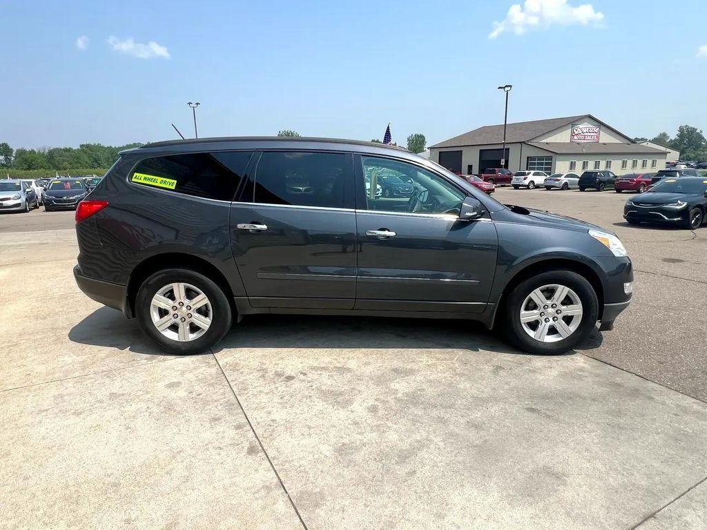 used 2012 Chevrolet Traverse car, priced at $3,995