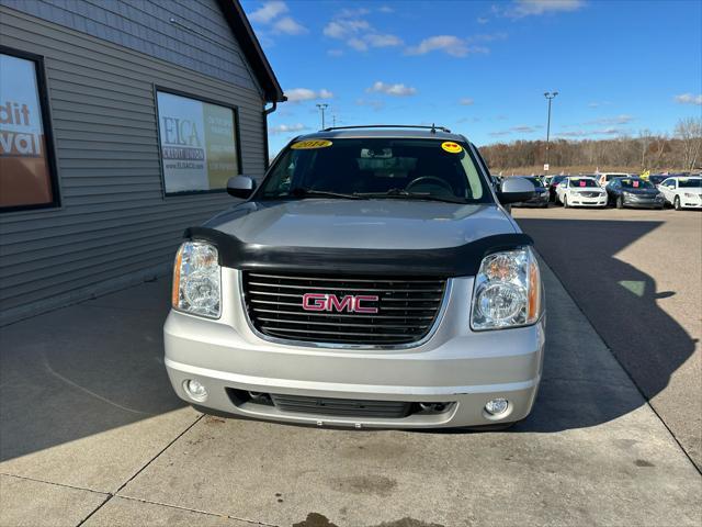 used 2014 GMC Yukon car, priced at $10,995