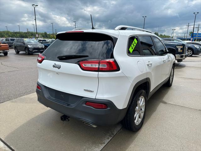 used 2016 Jeep Cherokee car, priced at $6,995