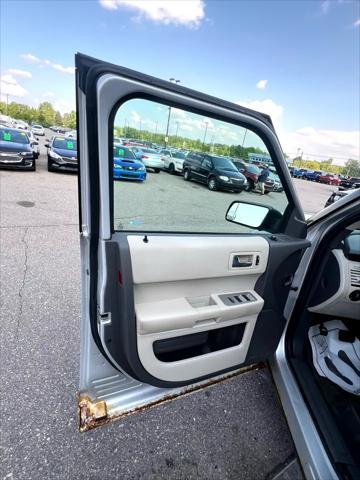 used 2012 Ford Flex car, priced at $3,995