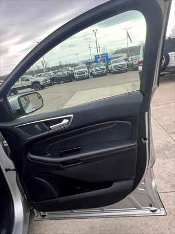 used 2017 Ford Edge car, priced at $10,995