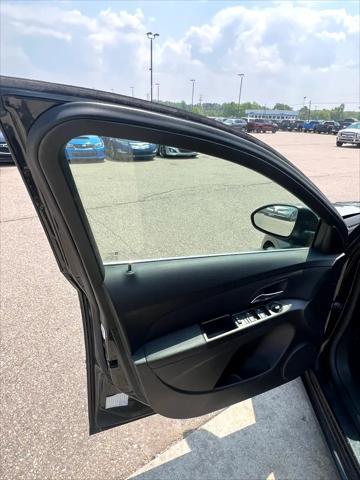 used 2015 Chevrolet Cruze car, priced at $4,495