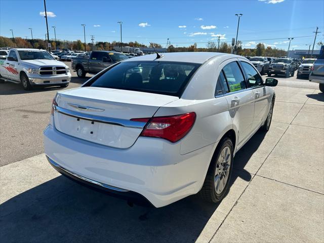 used 2014 Chrysler 200 car, priced at $5,995