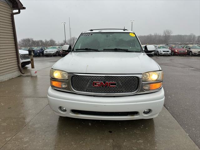 used 2004 GMC Yukon XL car, priced at $4,995