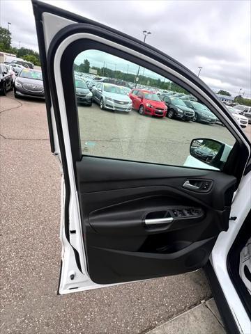 used 2013 Ford Escape car, priced at $4,995